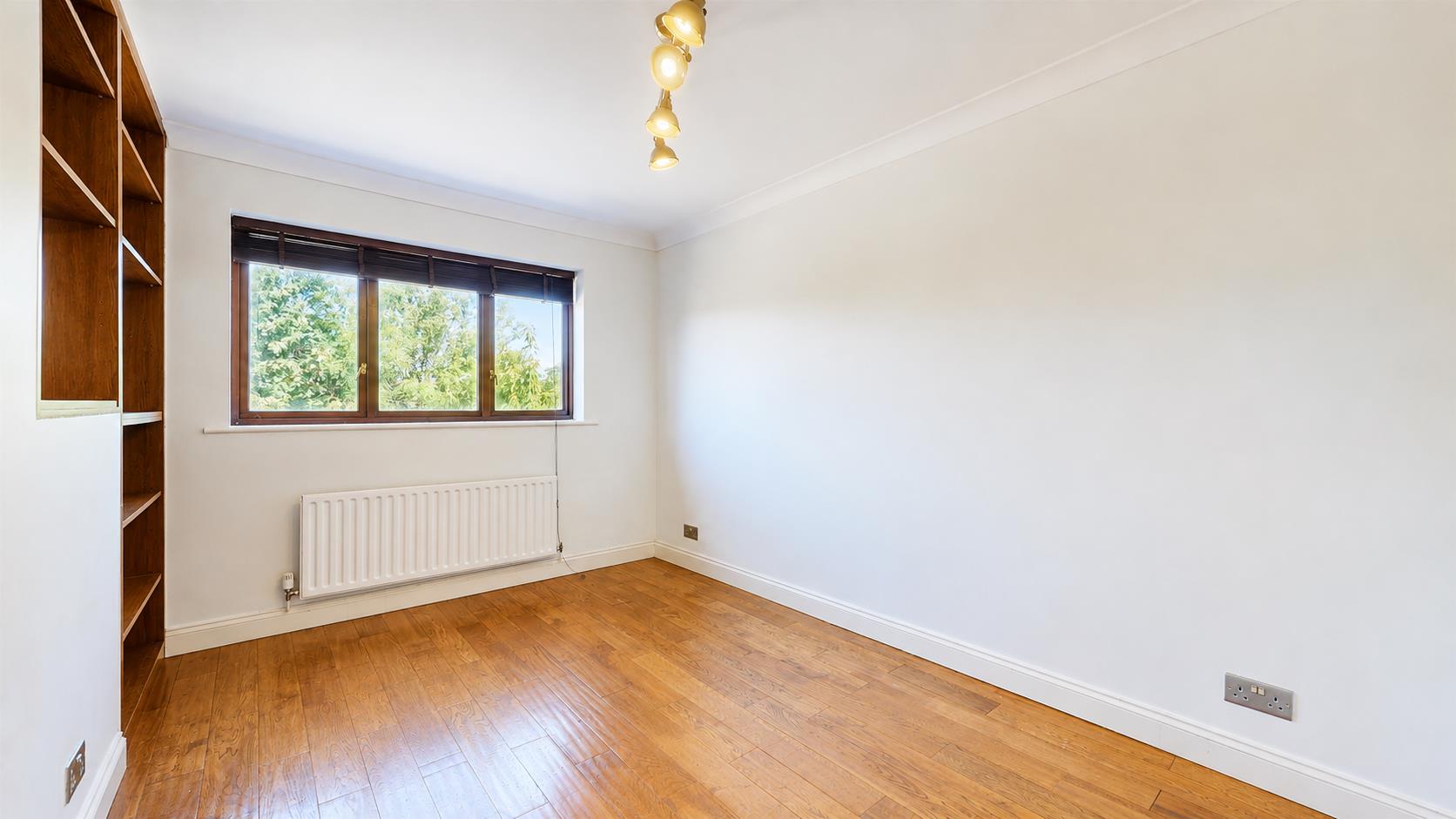 Vienna Grove, Blue Bridge, Milton Keynes